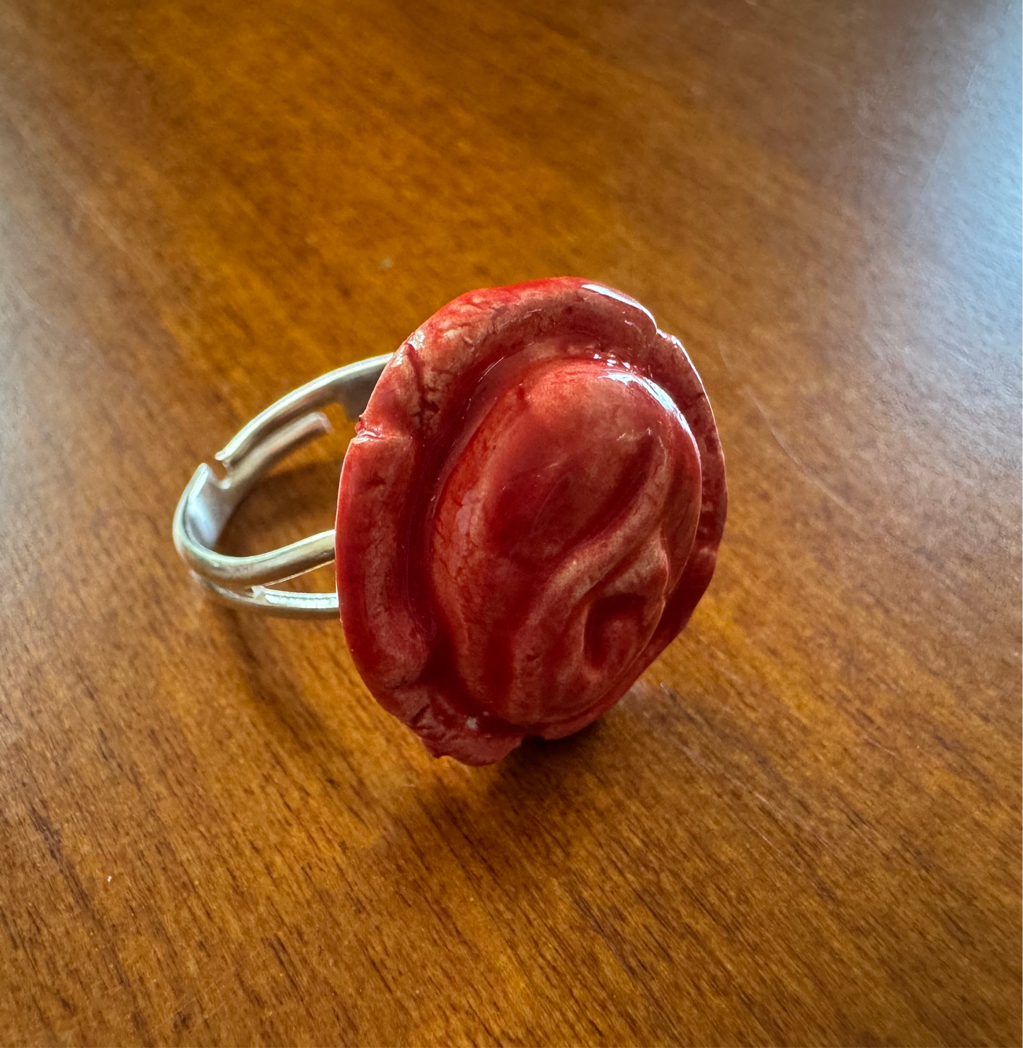 Red Rose Ring