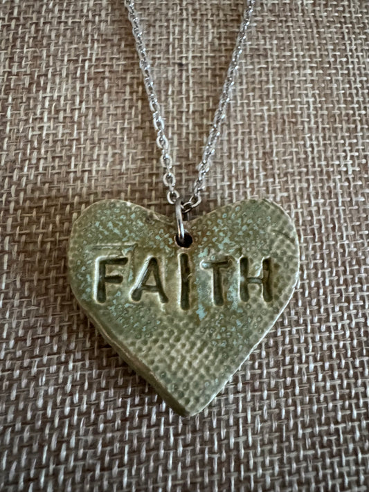 Faith Emerge Heart 16’ Necklace