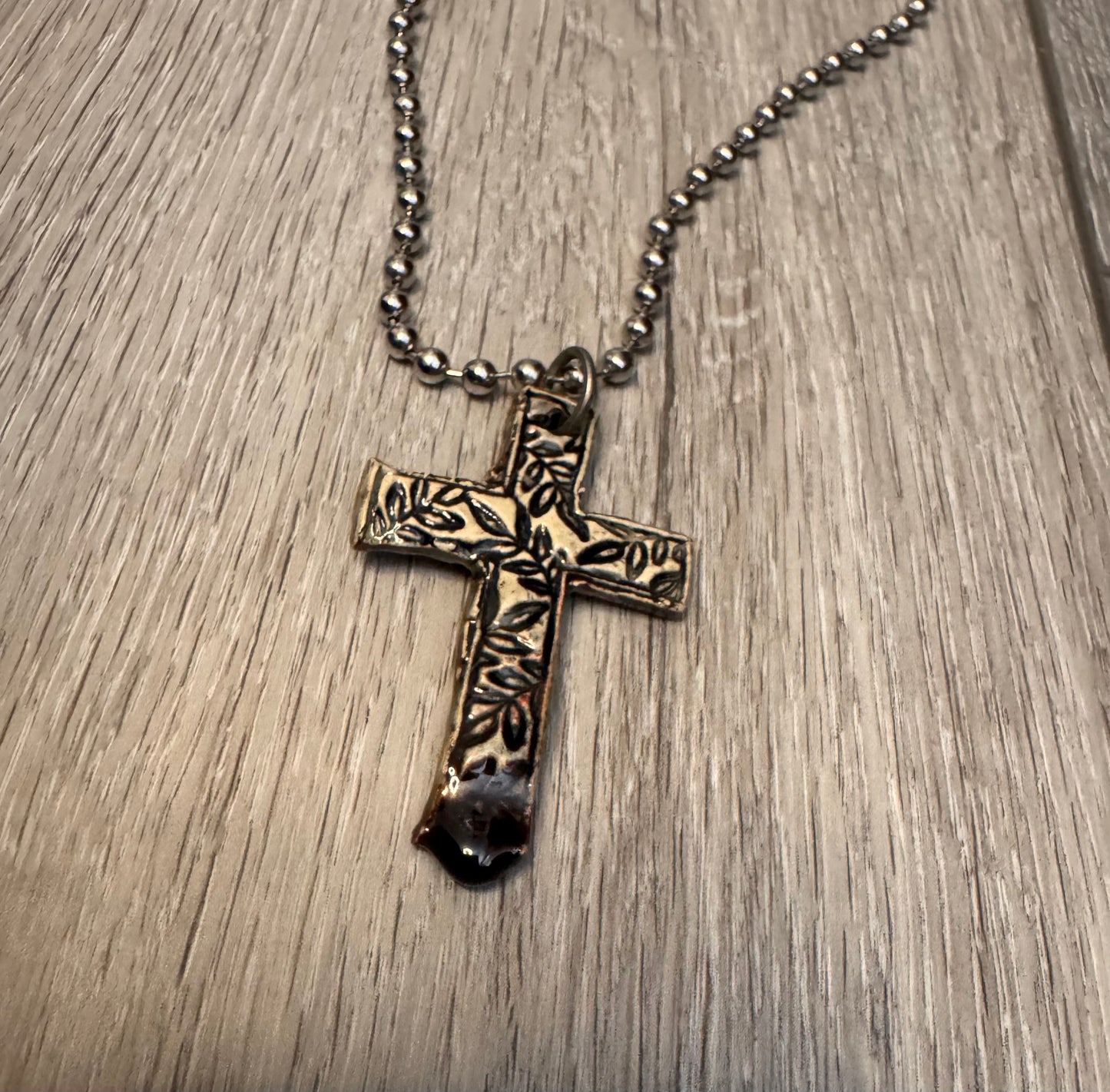 Leaf Texture Cross Necklace with Fantasy Cross back