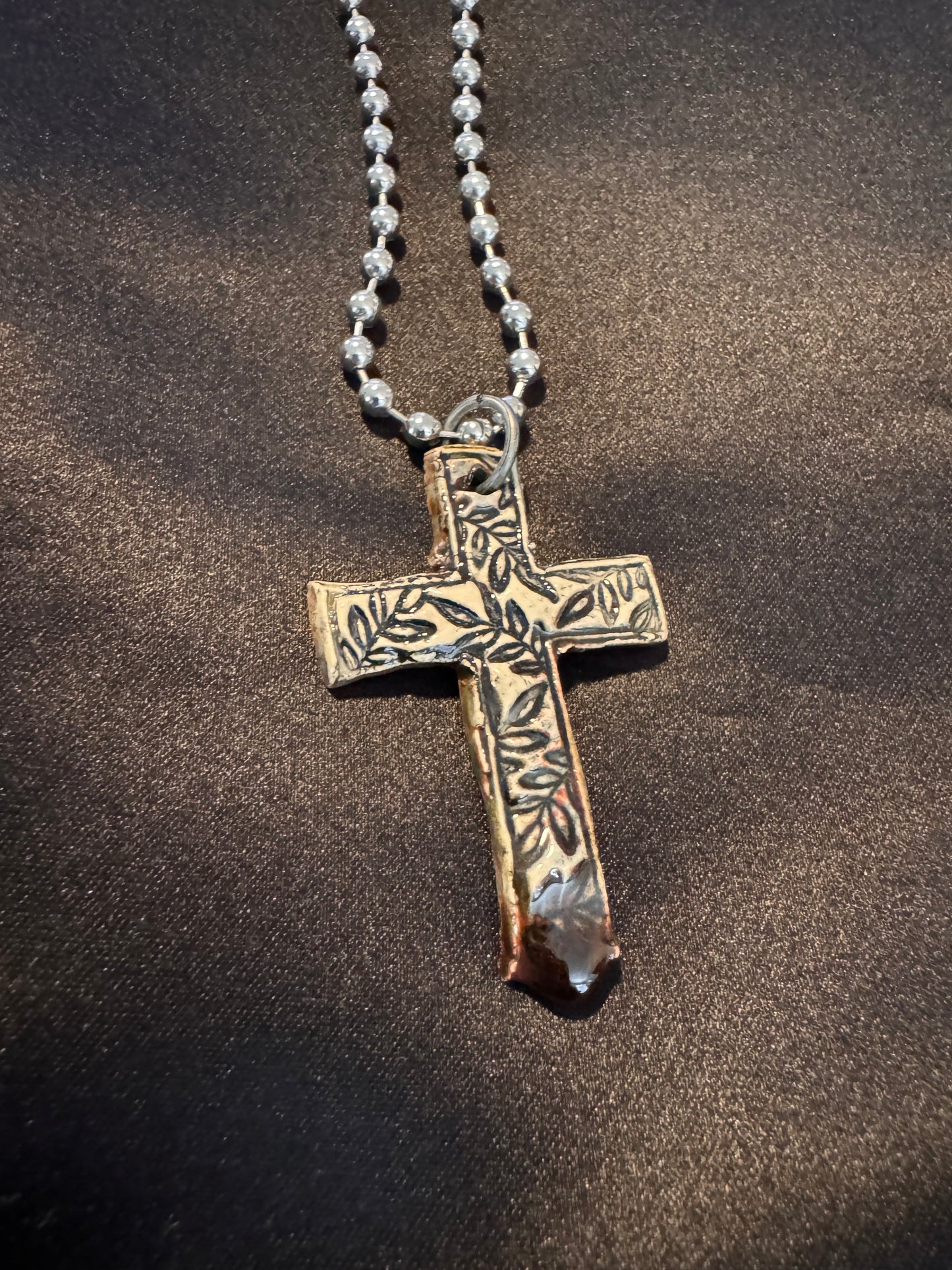 Leaf Texture Cross Necklace with Fantasy Cross back