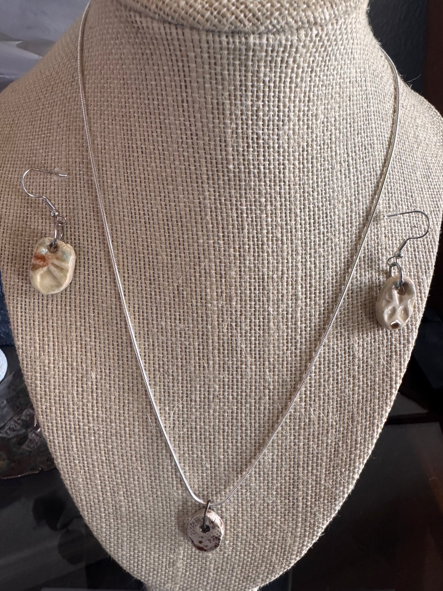Leopard Spotted Simplicity Necklace and Earring Set