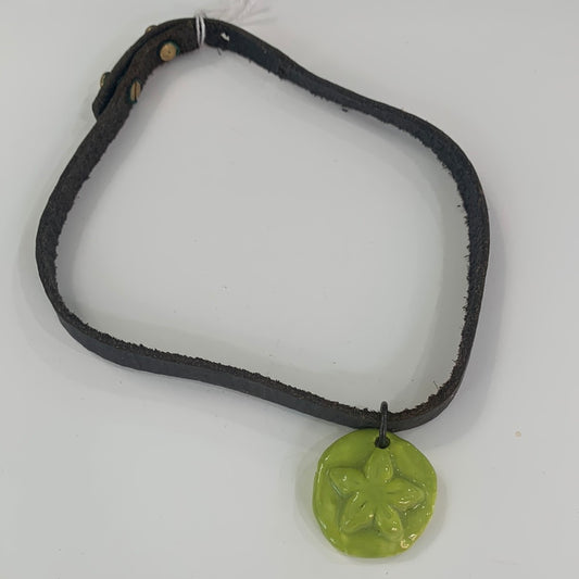 Green Starfish Necklace Brown Leather Choker